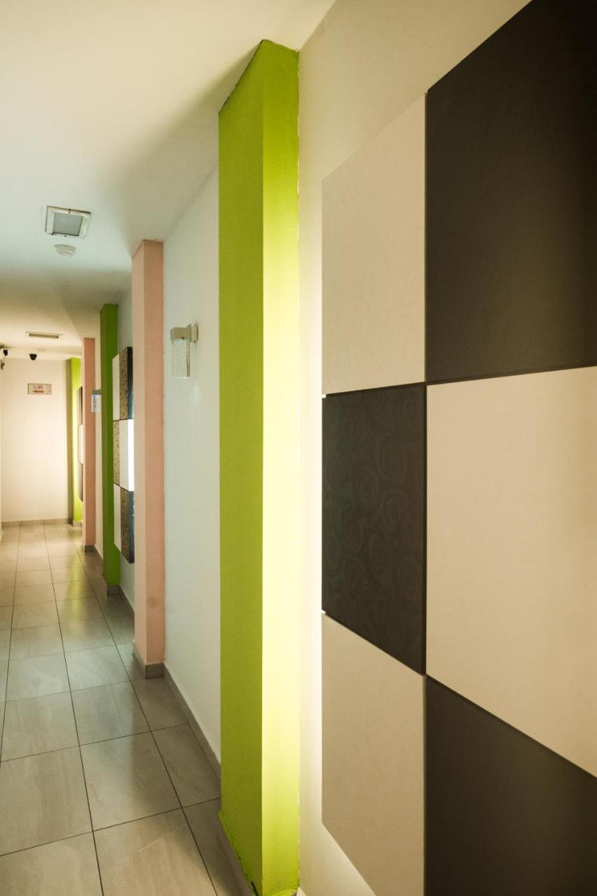 Hotel Ciq @ Wong Ah Fook Johor Bahru Bagian luar foto